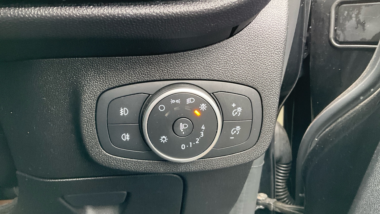 Used Ford Fiesta 2017 for sale - 78018176: Photo 27