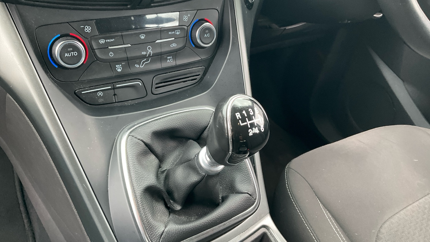 Used Ford Kuga 2017 for sale - 77728947: Photo 13