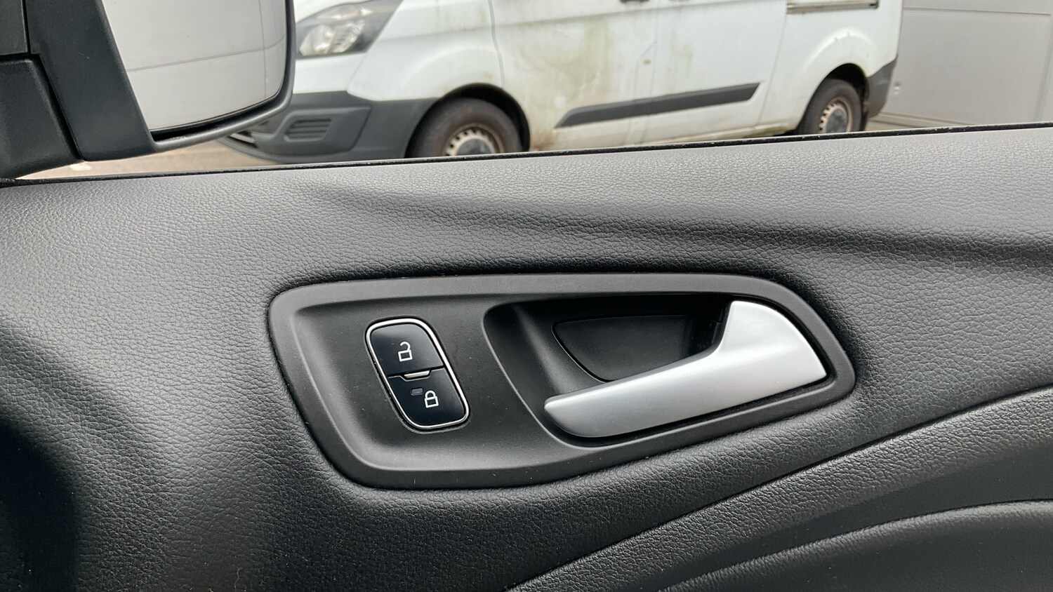 Used Ford Kuga 2017 for sale - 77728947: Photo 27