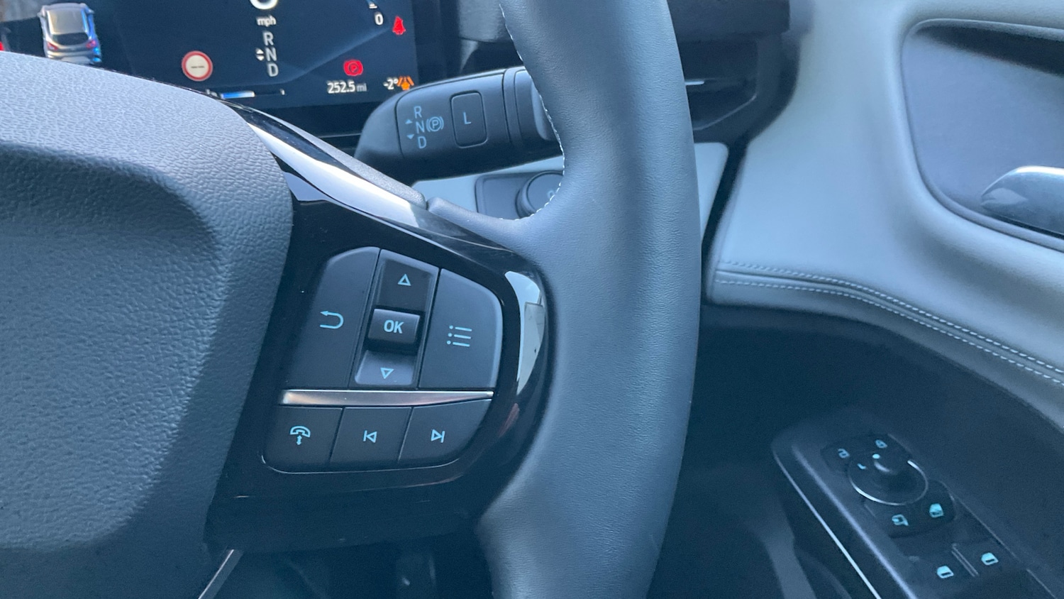 Used Ford Puma 2025 for sale - 77104026: Photo 32