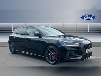 Used Ford Focus 2024 for sale - 79352300: Photo