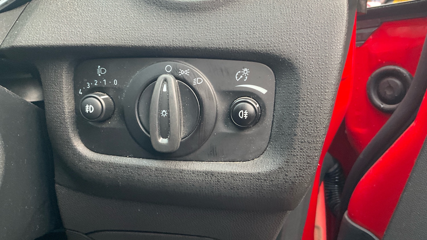 Used Ford Fiesta 2017 for sale - 77162131: Photo 26