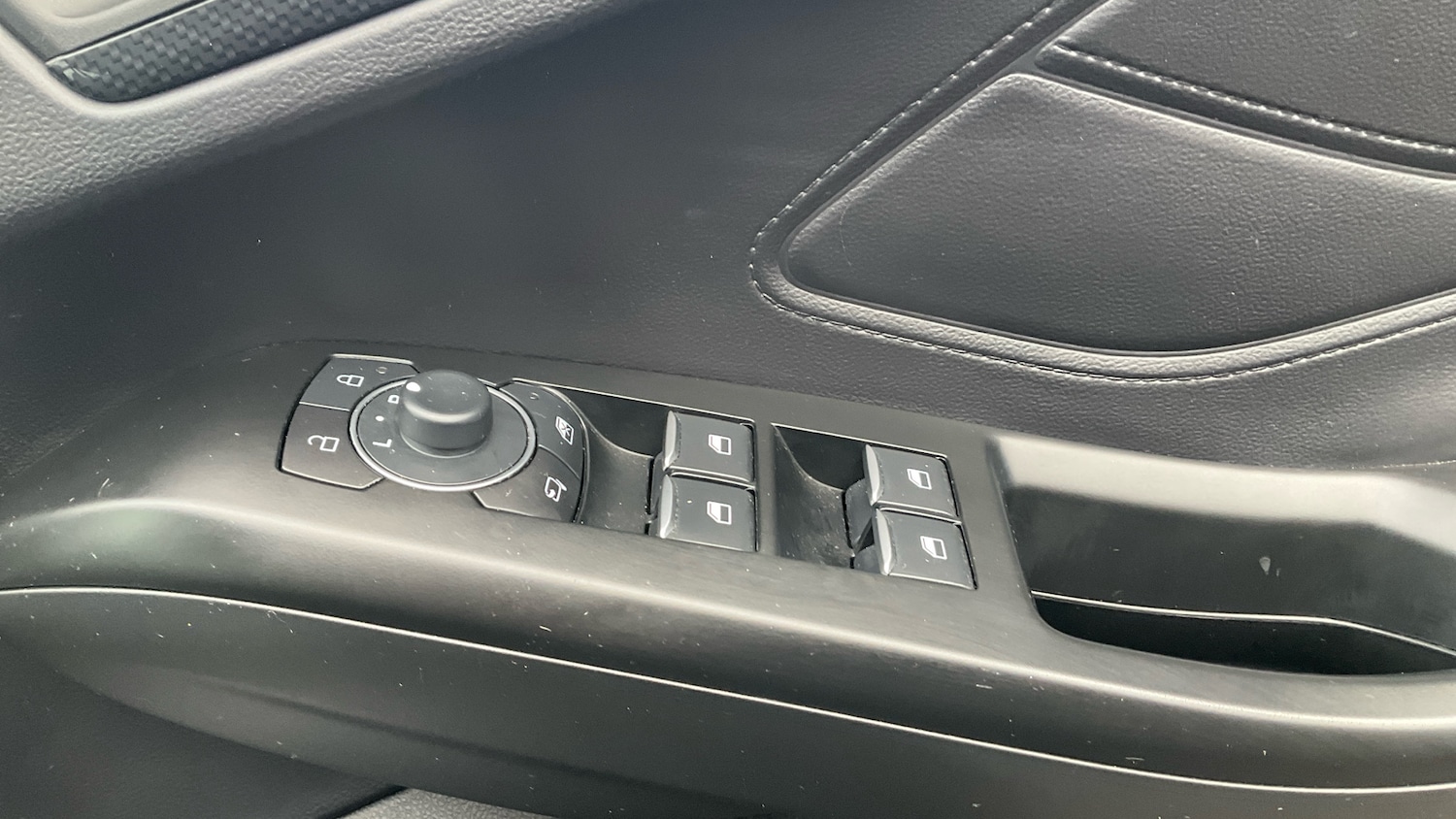 Used Ford Focus 2023 for sale - 76718806: Photo 31