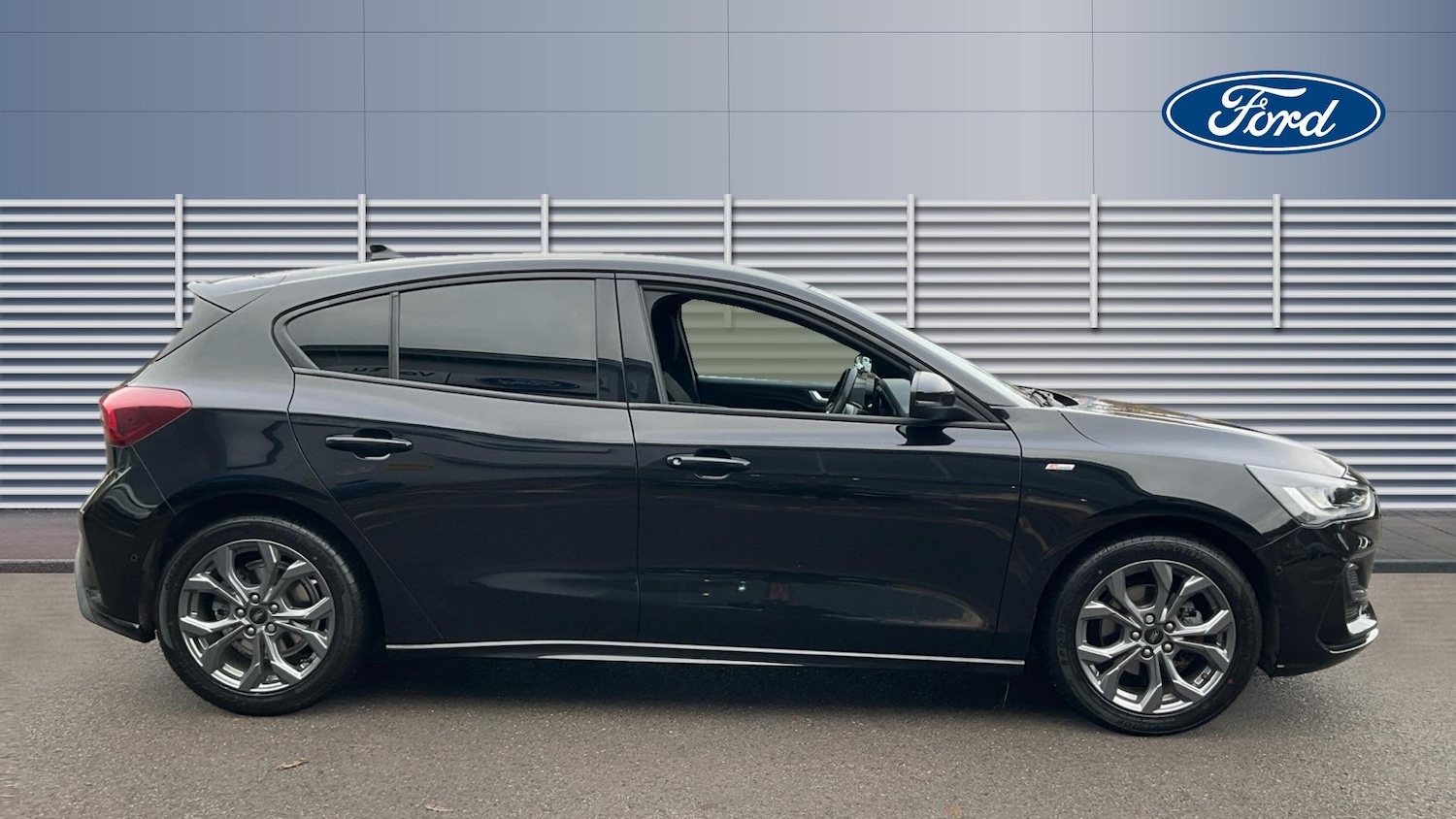 Used Ford Focus 2023 for sale - 76718806: Photo 5