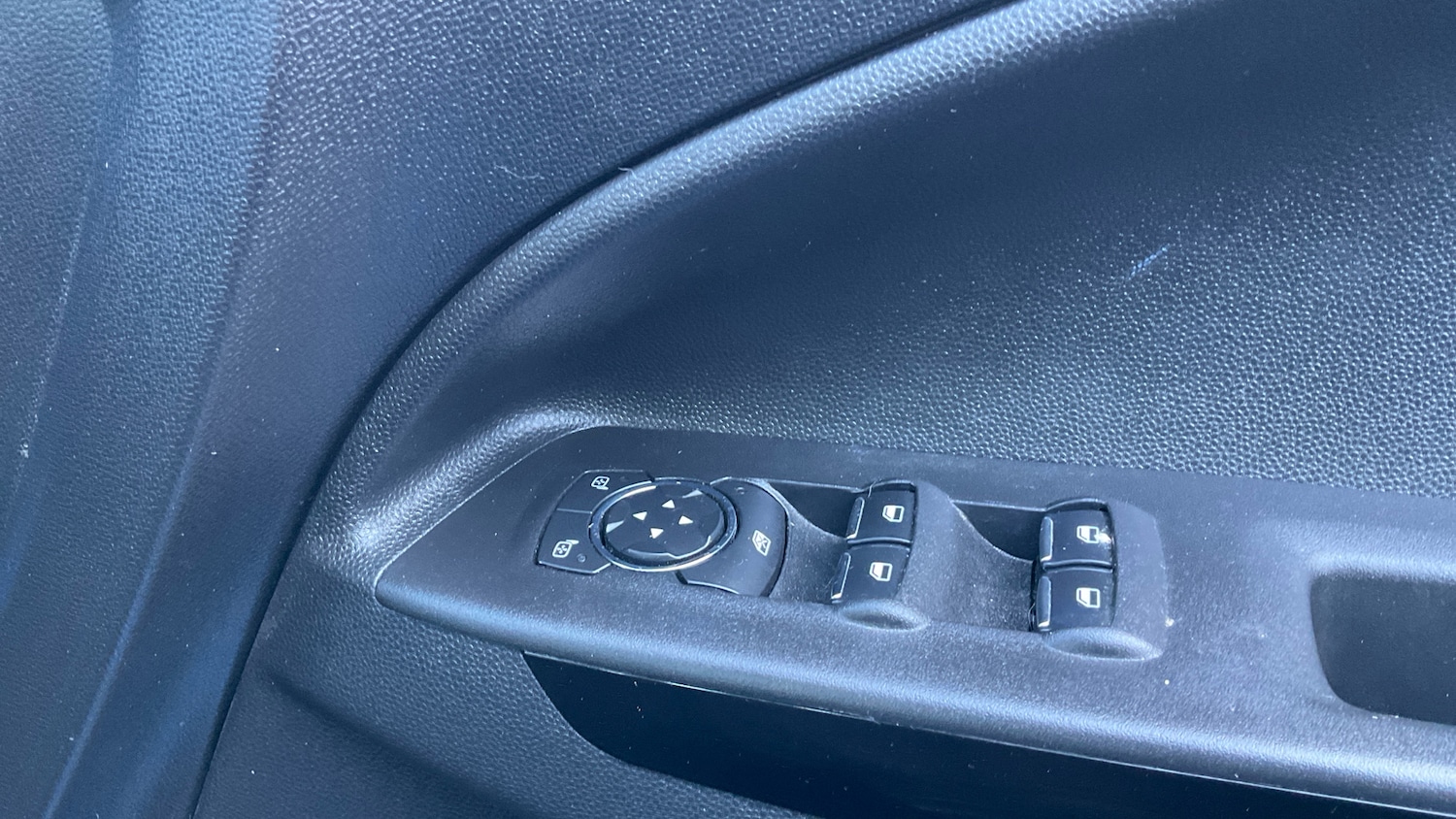 Used Ford Ecosport 2023 for sale - 77931564: Photo 28