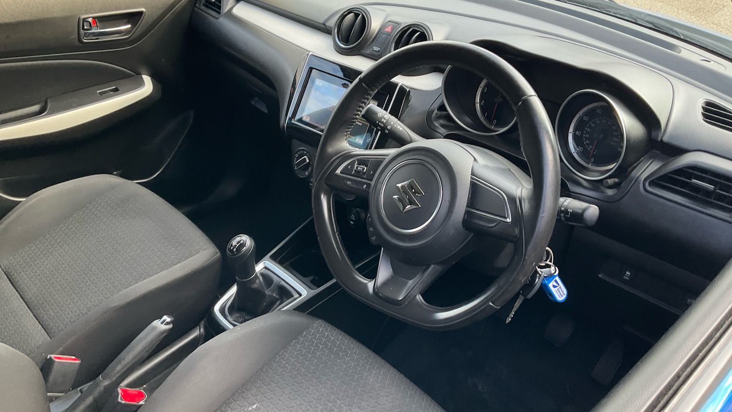 Used Suzuki Swift 2018 for sale - 77766204: Photo 11