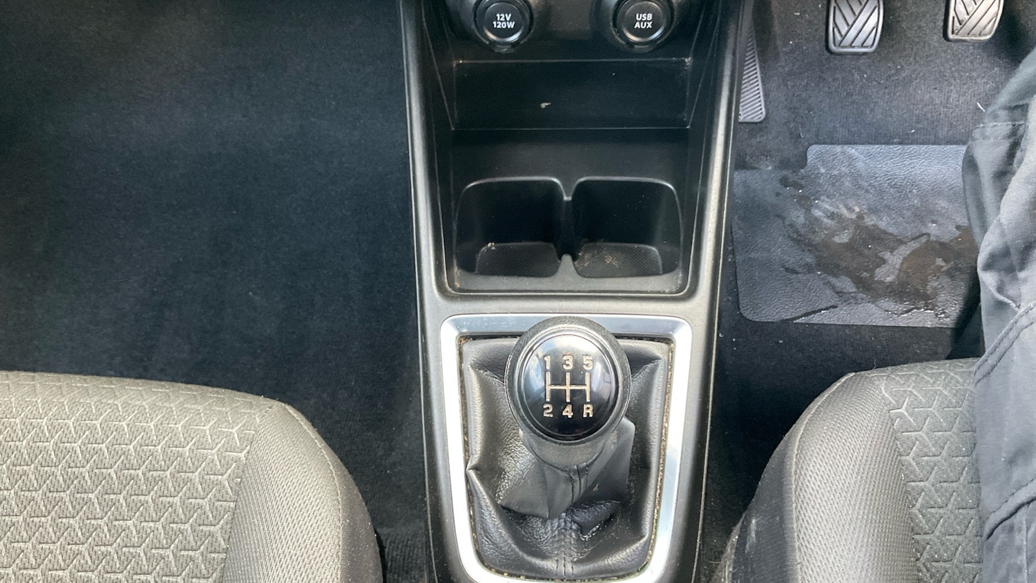 Used Suzuki Swift 2018 for sale - 77766204: Photo 30