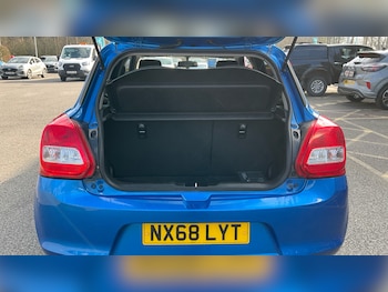 Used Suzuki Swift 2018 for sale - 77766204: Photo