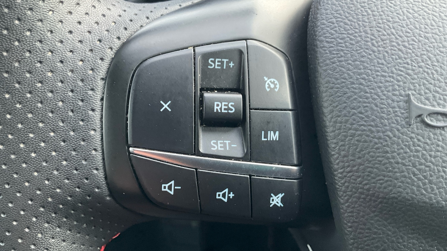 Used Ford Kuga 2022 for sale - 77398254: Photo 22