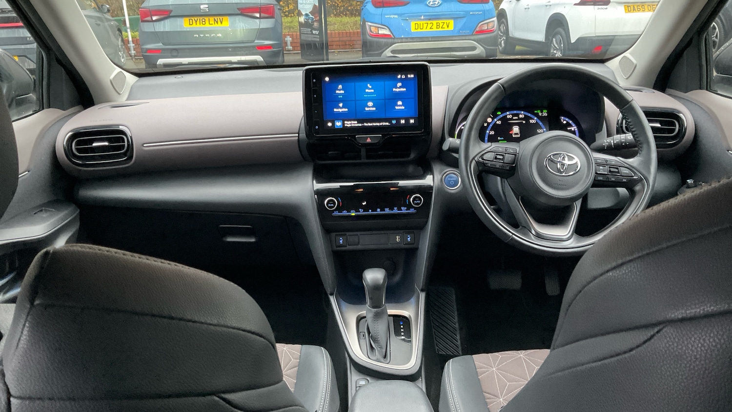 Used Toyota Yaris Cross 2023 for sale - 76517512: Photo 10