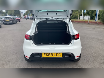 Used Renault Clio 2019 for sale - 75951637: Photo
