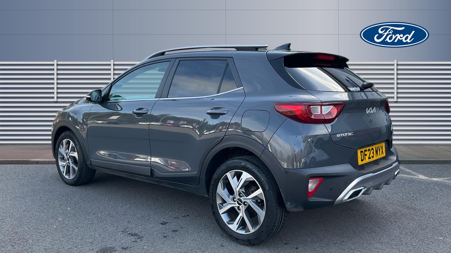 Used Kia Stonic 2023 for sale - 77675306: Photo 2