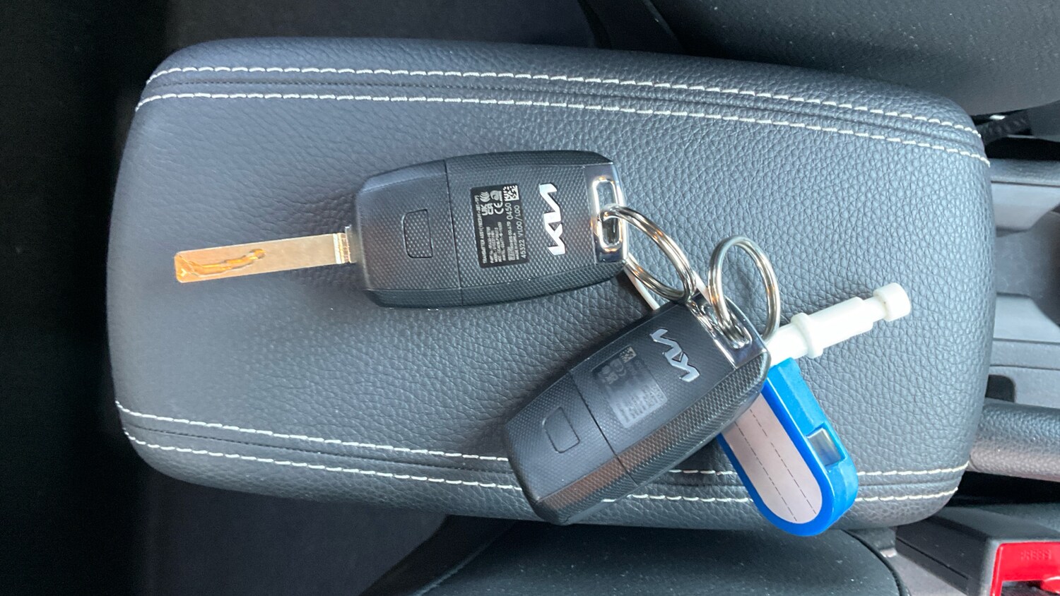 Used Kia Stonic 2023 for sale - 77675306: Photo 20