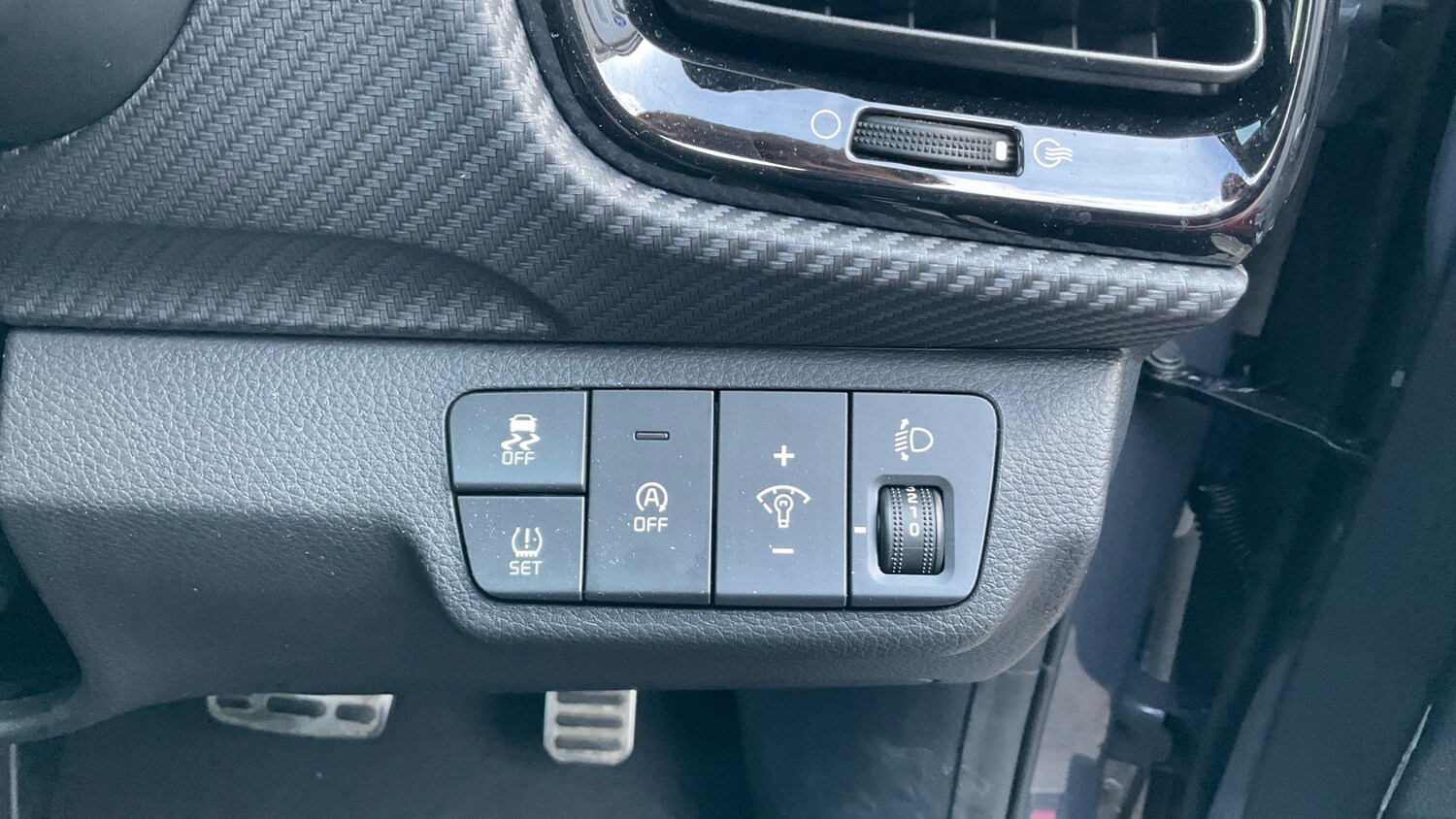 Used Kia Stonic 2023 for sale - 77675306: Photo 28