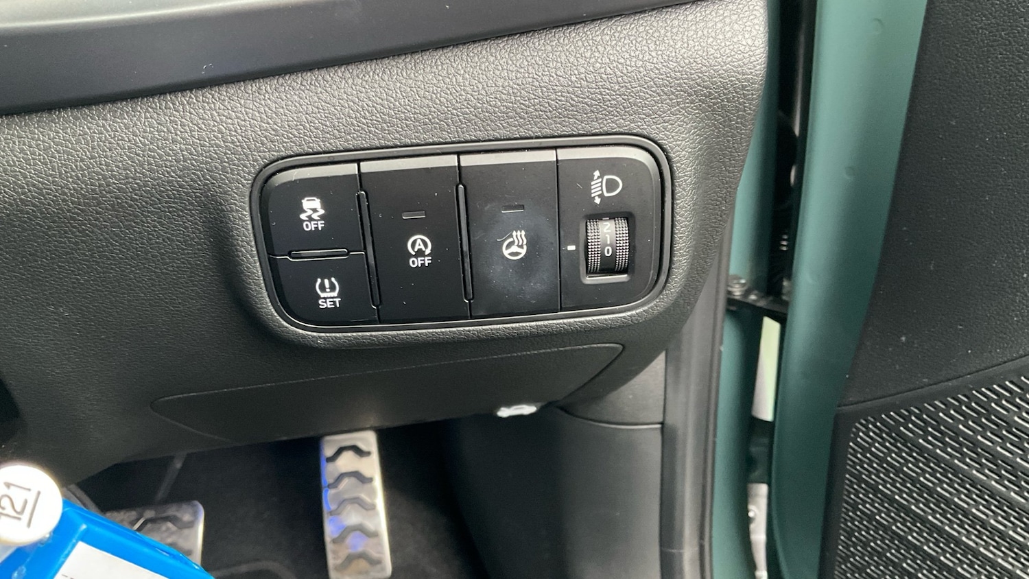 Vehicle 29