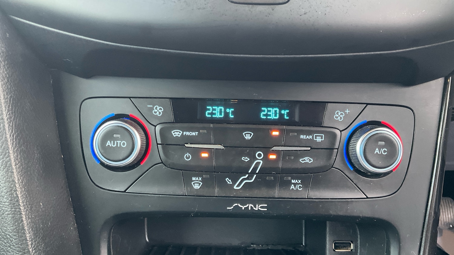 Used Ford Focus 2015 for sale - 76891623: Photo 36