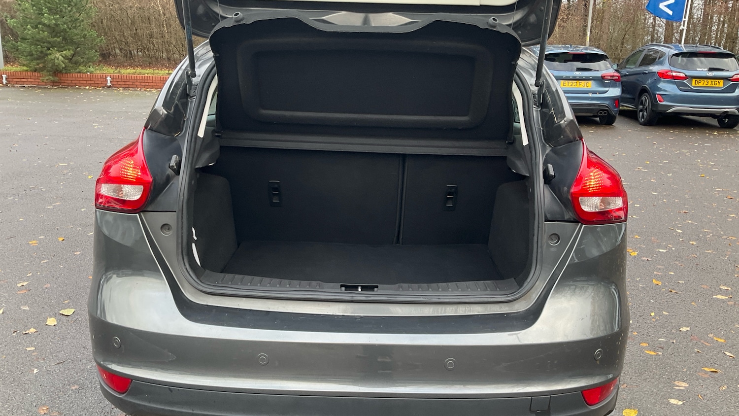 Used Ford Focus 2015 for sale - 76891623: Photo 4