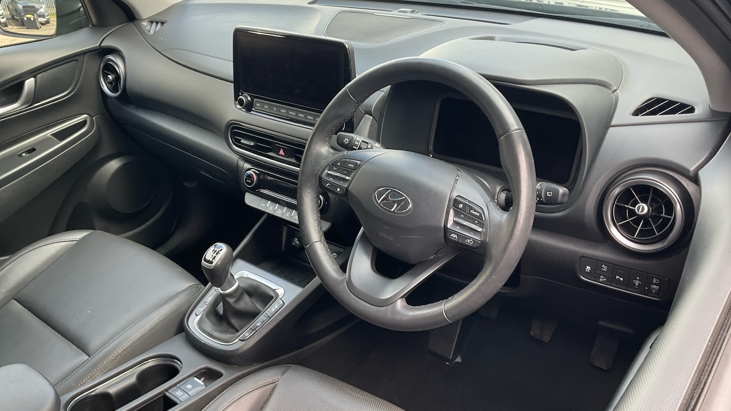 Used Hyundai KONA 2022 for sale - 78067378: Photo 11