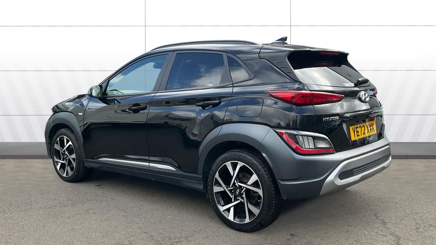 Used Hyundai KONA 2022 for sale - 78067378: Photo 2