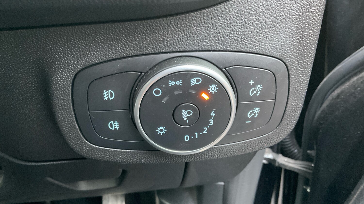 Used Ford Fiesta 2019 for sale - 76525631: Photo 36