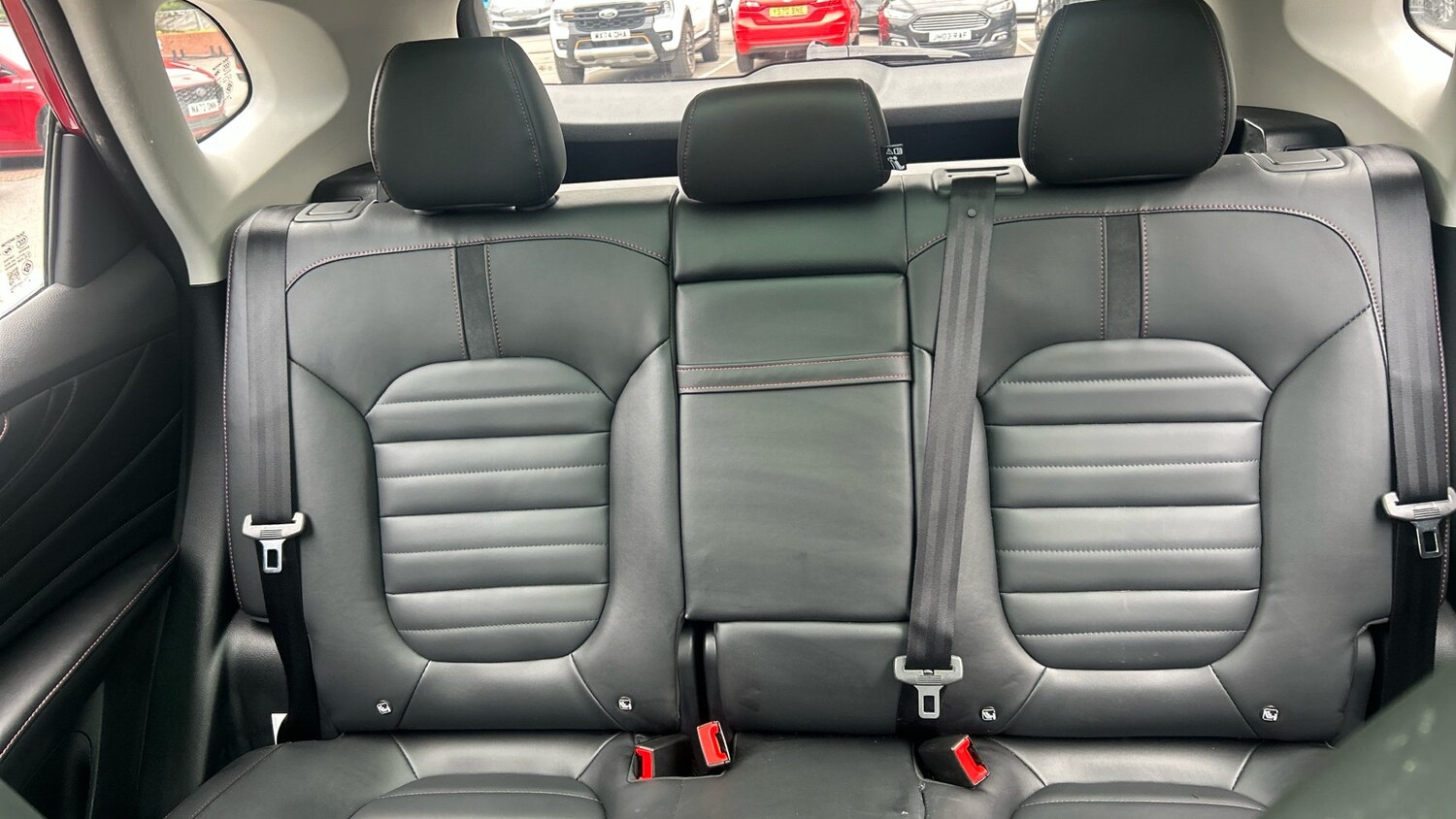 2022 MG MG HS 1.5 T-GDI Exclusive 5dr Petrol Hatchback Hatchback Petrol Manual - Picture 15 of 24