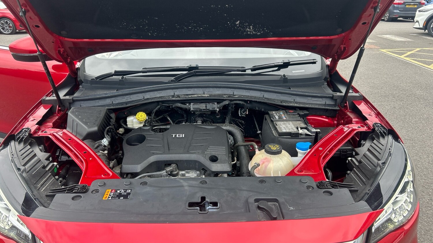 2022 MG MG HS 1.5 T-GDI Exclusive 5dr Petrol Hatchback Hatchback Petrol Manual - Picture 8 of 24