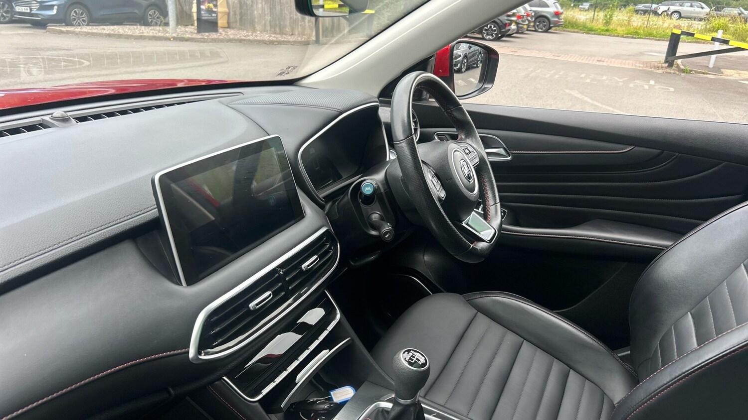 2022 MG MG HS 1.5 T-GDI Exclusive 5dr Petrol Hatchback Hatchback Petrol Manual - Picture 9 of 24