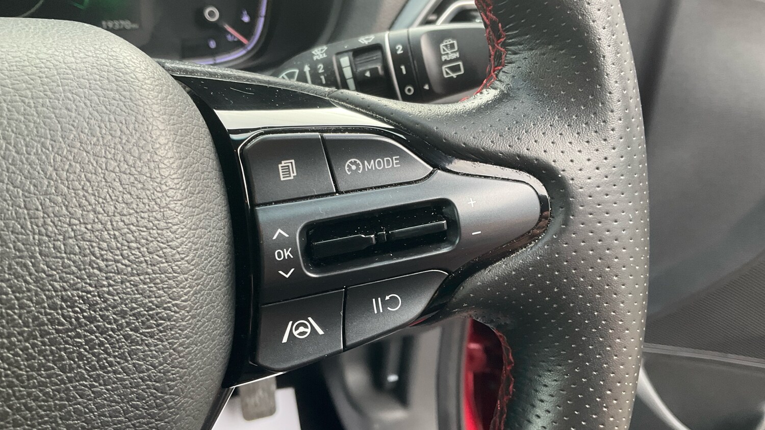 Used Hyundai i30 2023 for sale - 77363266: Photo 34