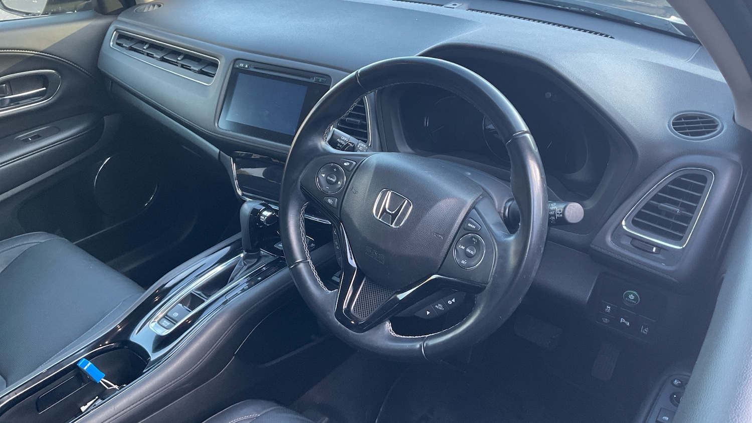 Used Honda HR-V 2018 for sale - 77053117: Photo 11