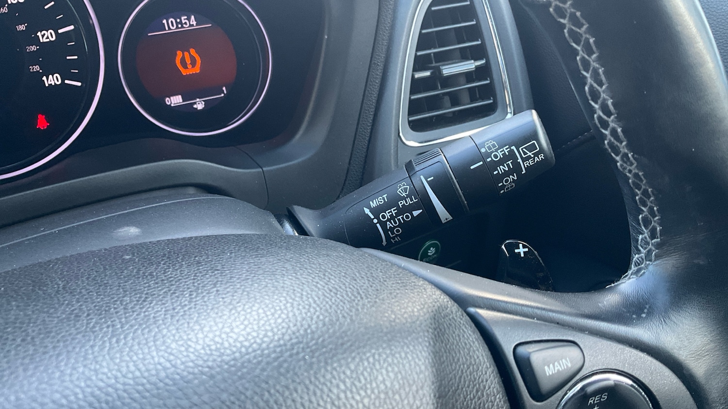 Used Honda HR-V 2018 for sale - 77053117: Photo 24