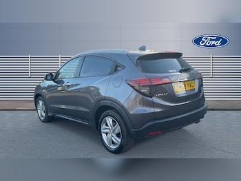 Used Honda HR-V 2018 for sale - 77053117: Photo