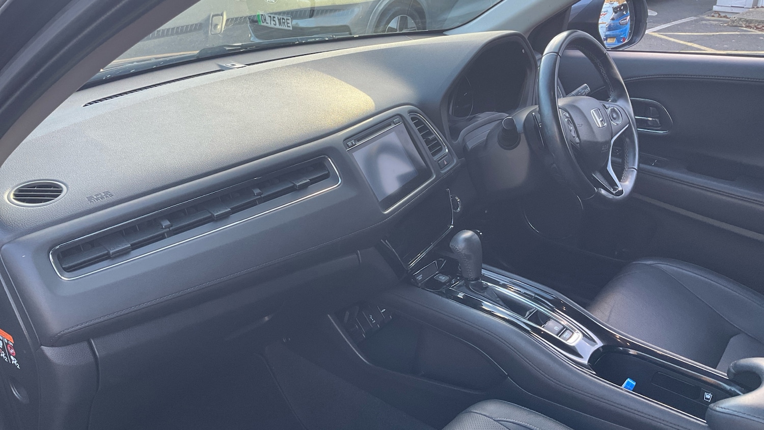 Used Honda HR-V 2018 for sale - 77053117: Photo 9