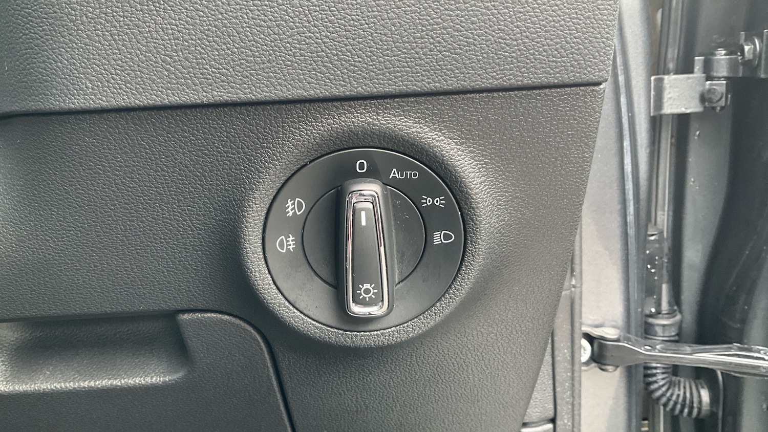 Used Skoda Karoq 2023 for sale - 77460212: Photo 30