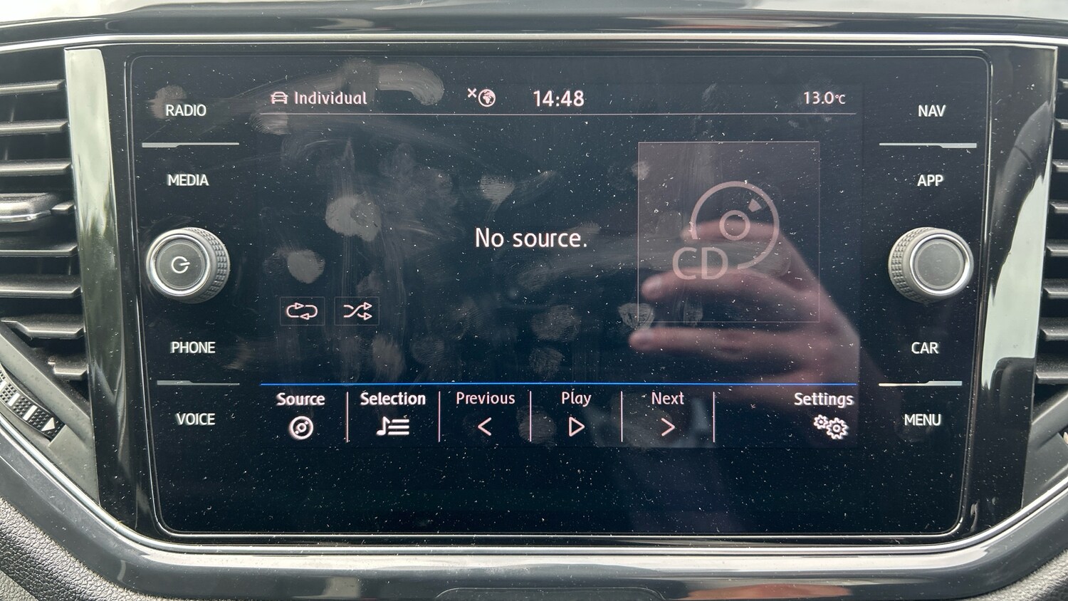 Used Volkswagen T-Roc 2018 for sale - 76063696: Photo 22