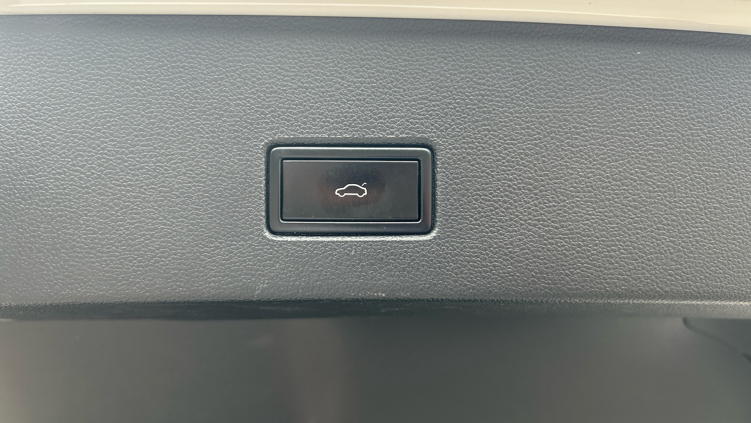 Used Volkswagen T-Roc 2018 for sale - 76063696: Photo 45