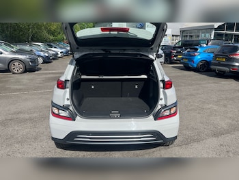 Used Hyundai KONA 2023 for sale - 78599108: Photo