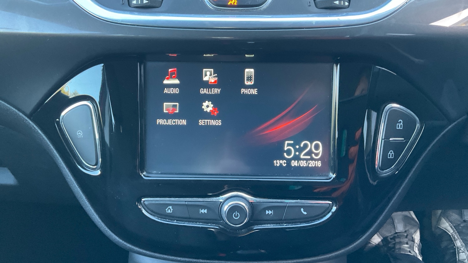 Used Vauxhall Corsa 2016 for sale - 76402349: Photo 12