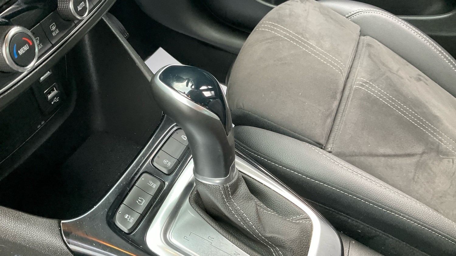 Used Vauxhall Crossland 2022 for sale - 76750395: Photo 13