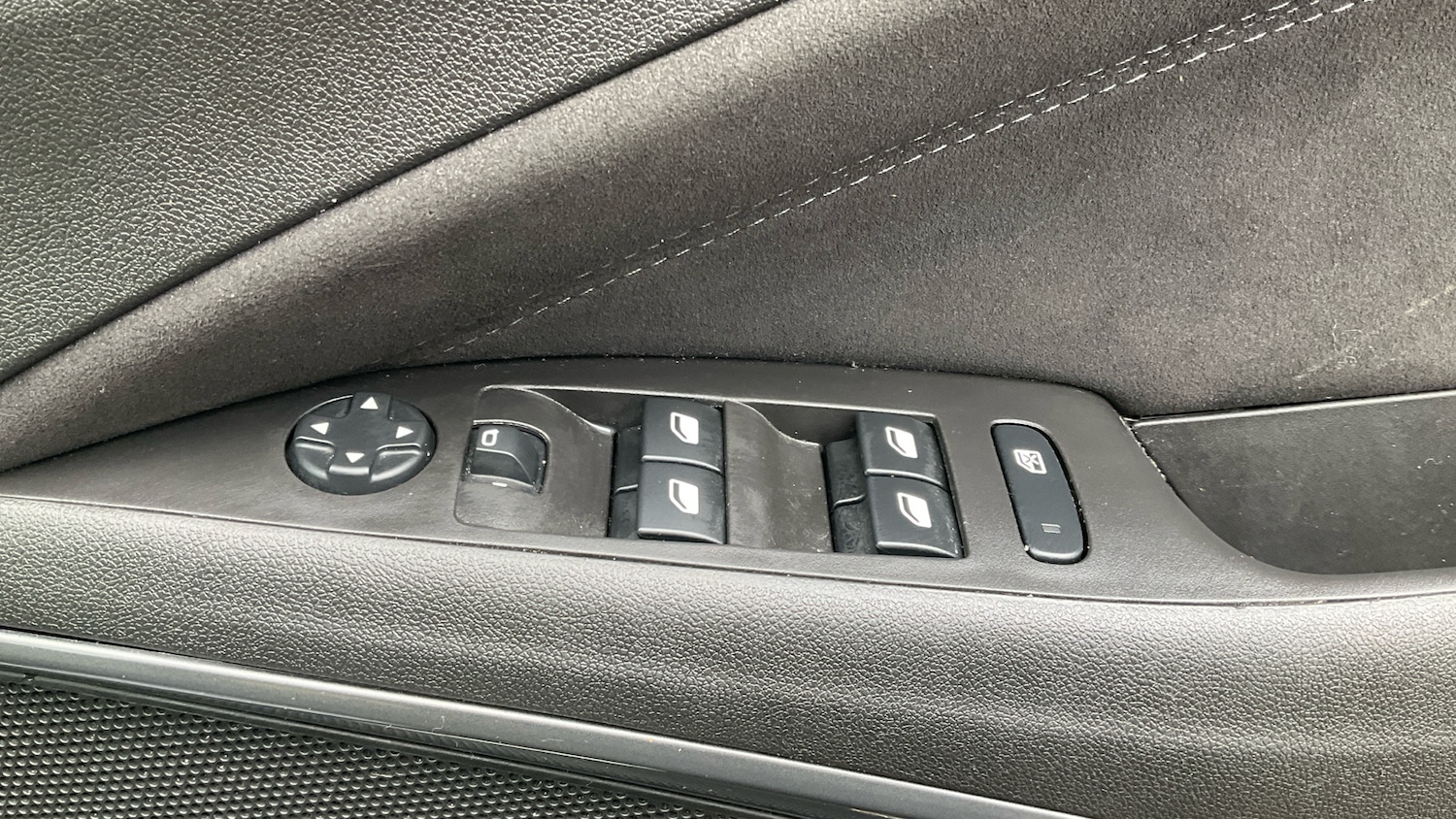 Used Vauxhall Crossland 2022 for sale - 76750395: Photo 25