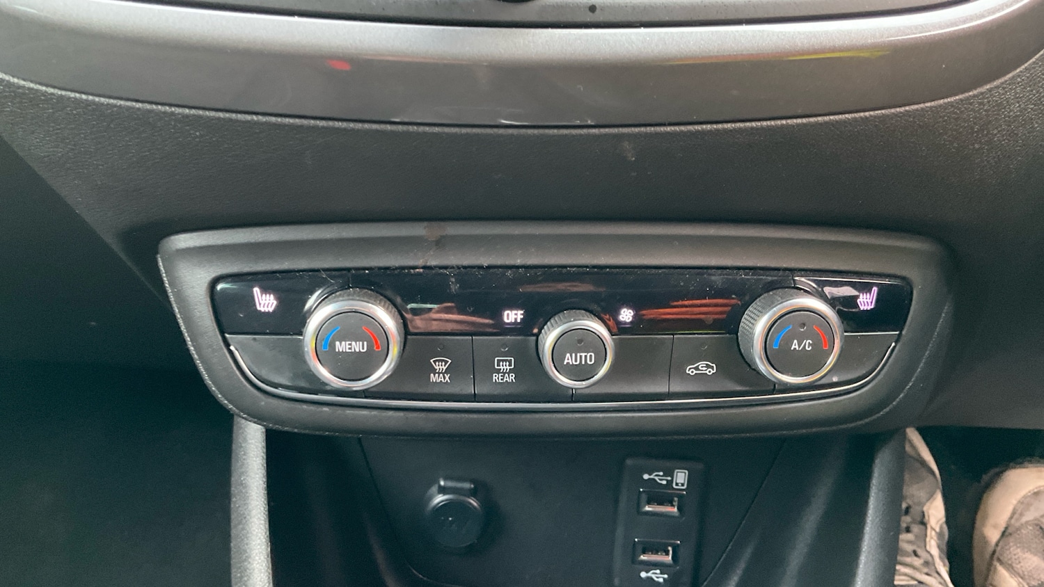 Used Vauxhall Crossland 2022 for sale - 76750395: Photo 33