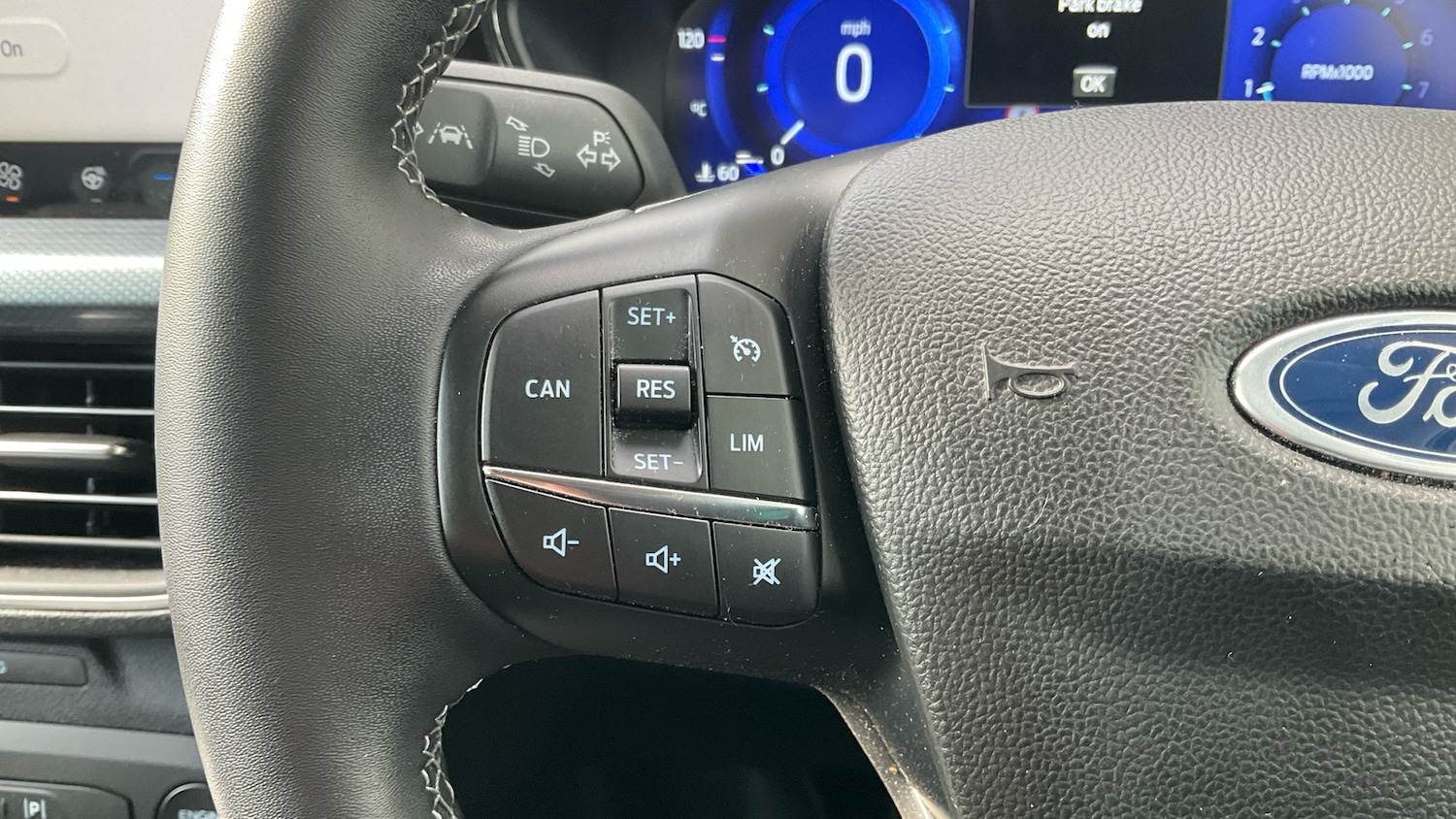 Used Ford Focus 2022 for sale - 78038547: Photo 32