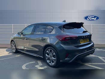 Used Ford Focus 2023 for sale - 78408797: Photo