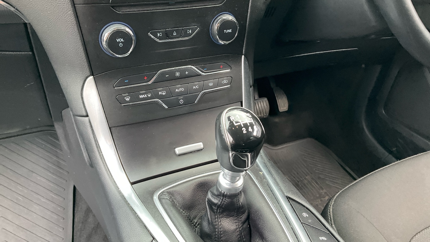 Used Ford Galaxy 2015 for sale - 77675324: Photo 13