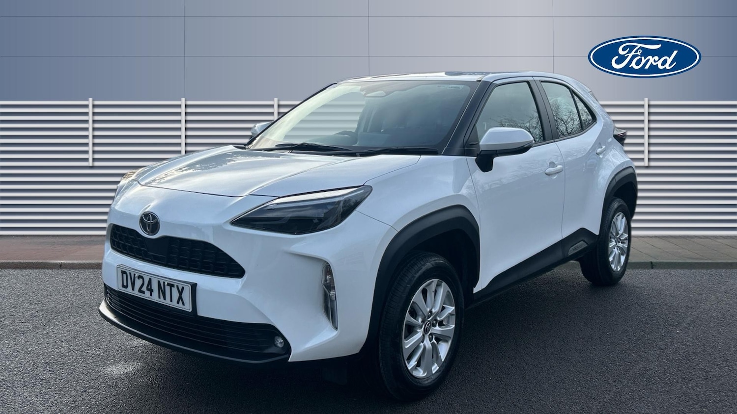 Used Toyota Yaris Cross 2024 for sale - 77640038: Photo 1