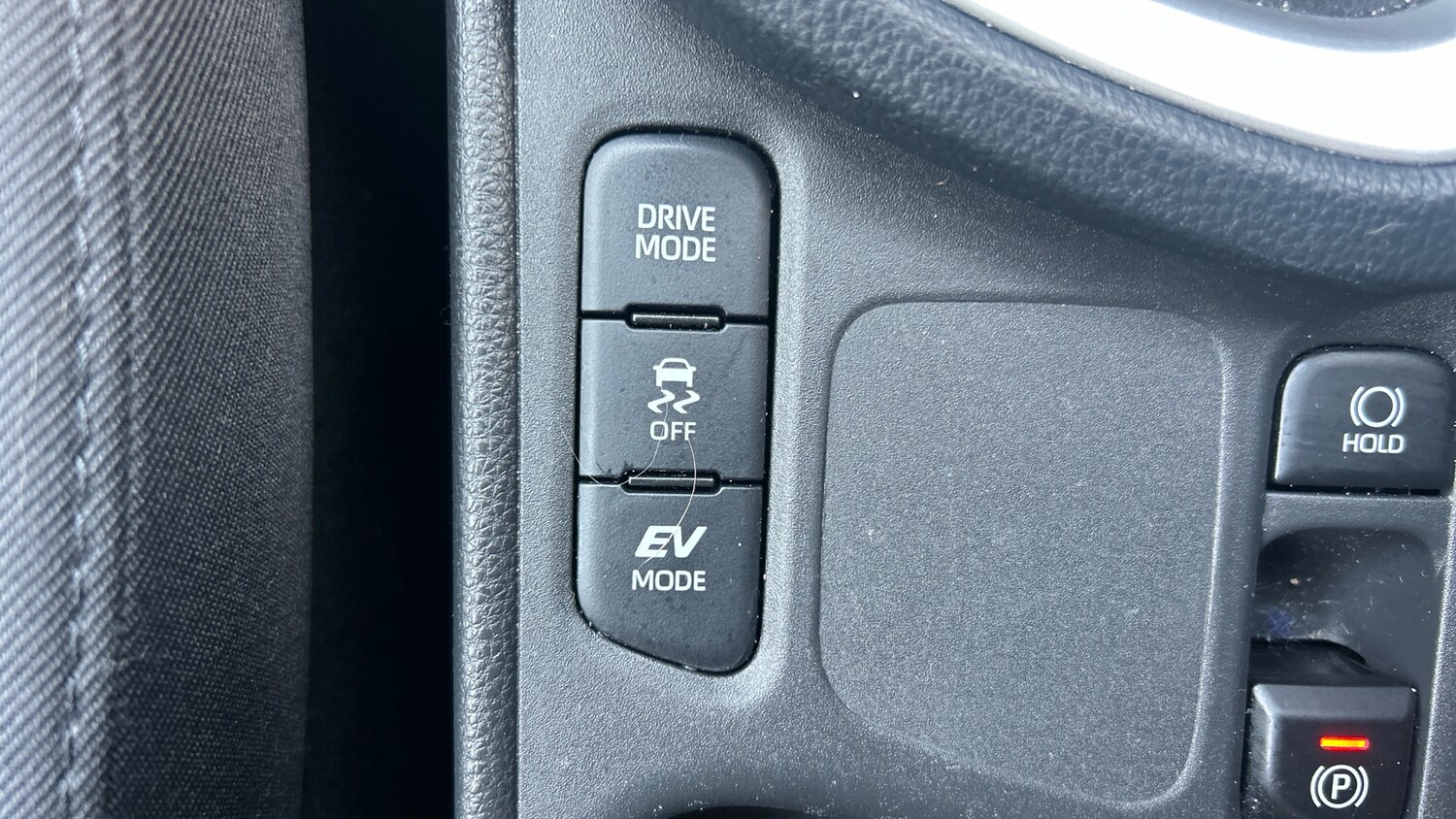 Used Toyota Yaris Cross 2024 for sale - 77640038: Photo 31