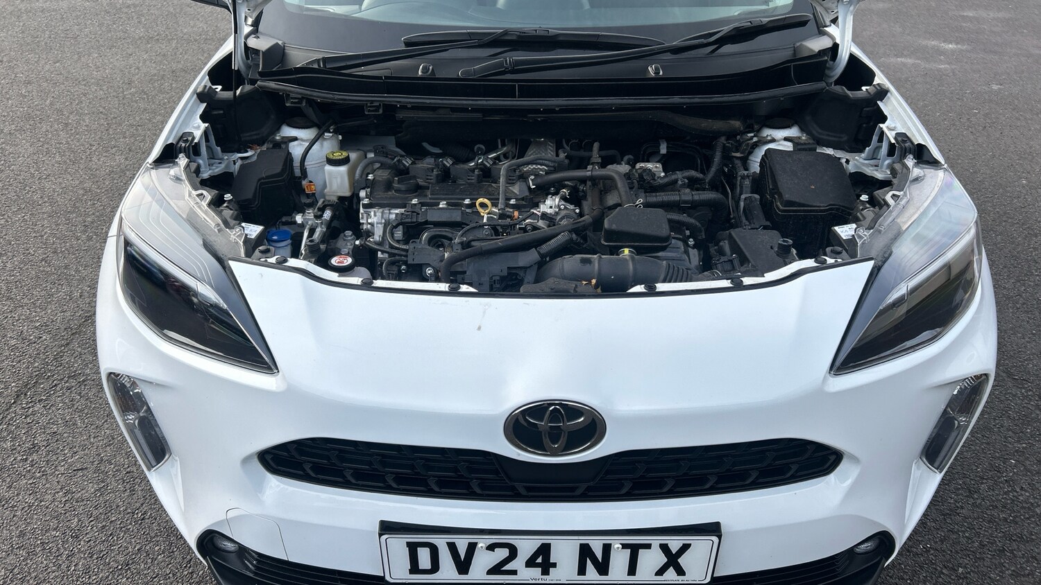 Used Toyota Yaris Cross 2024 for sale - 77640038: Photo 8