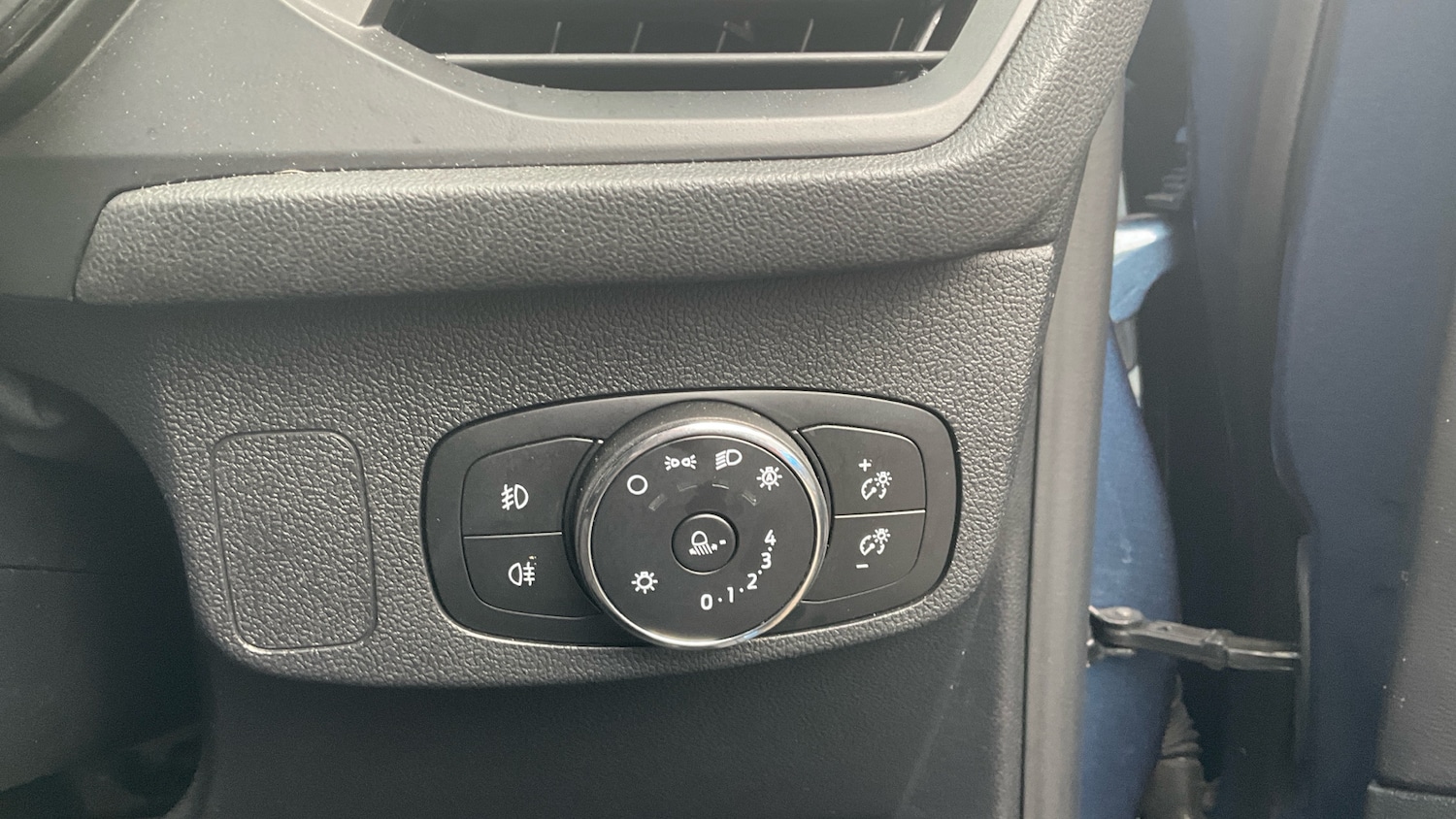 Used Ford Focus 2023 for sale - 76374034: Photo 31