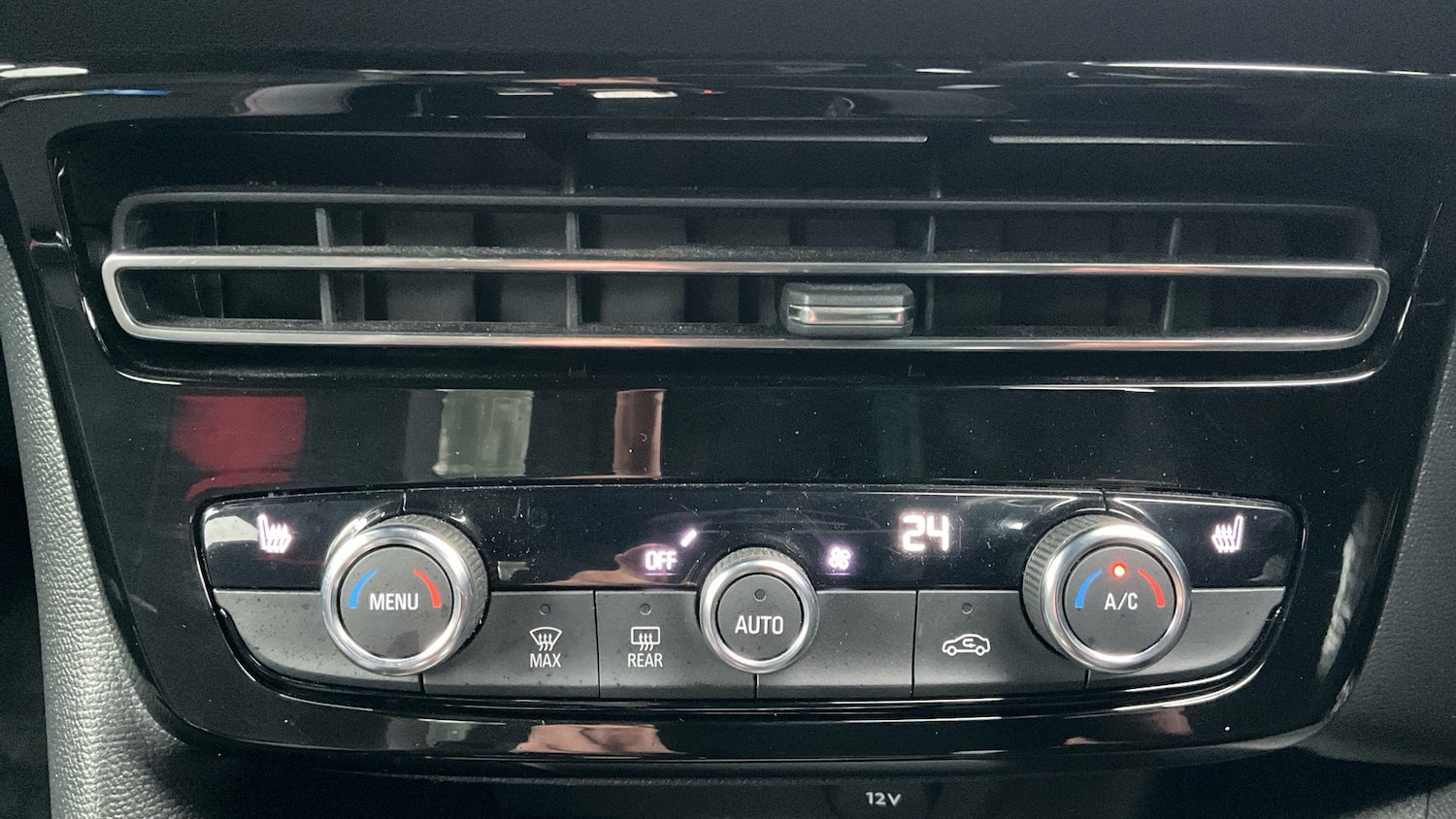 Used Vauxhall Mokka 2022 for sale - 77404504: Photo 24