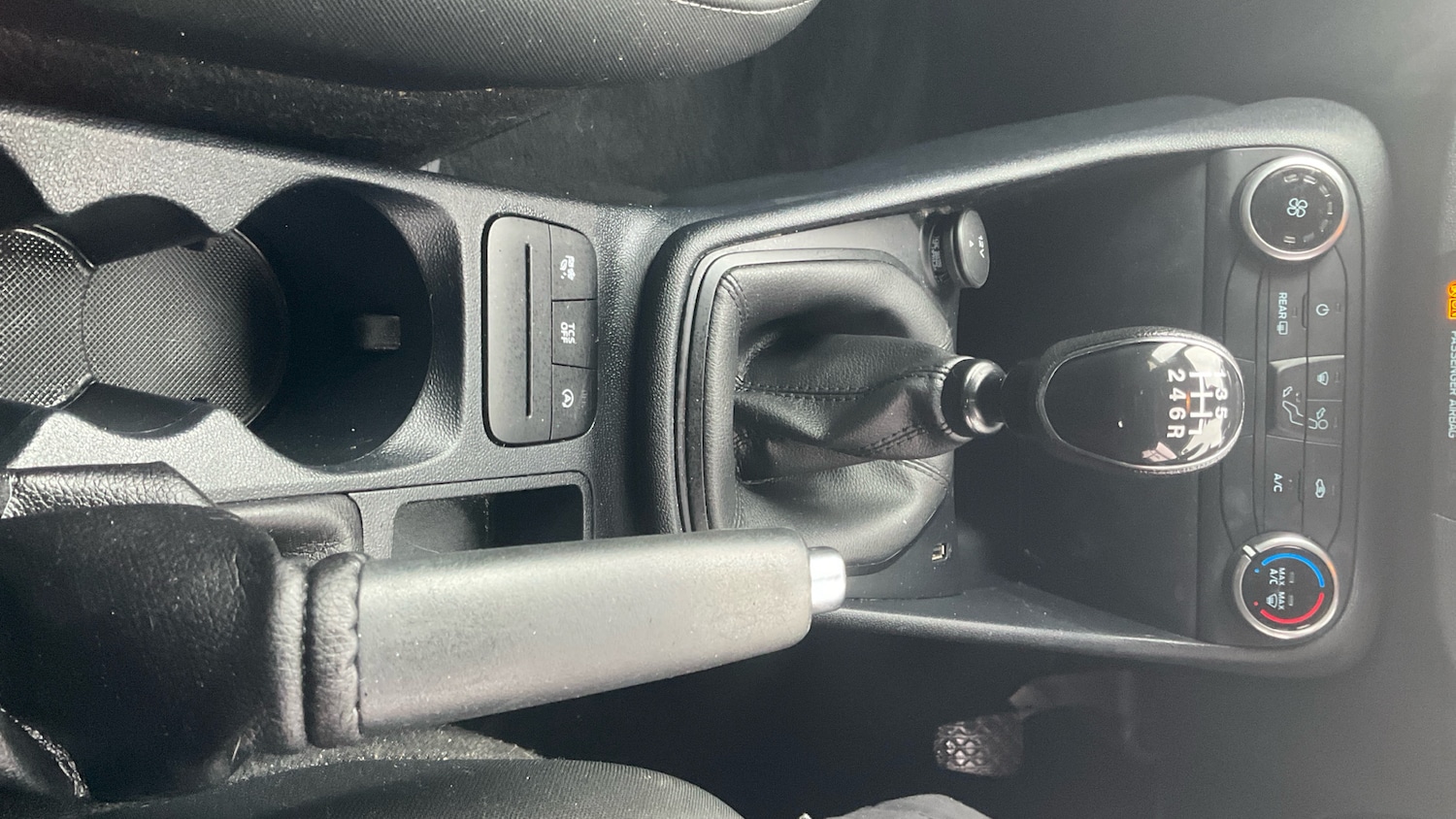 Used Ford Fiesta 2020 for sale - 77796786: Photo 32