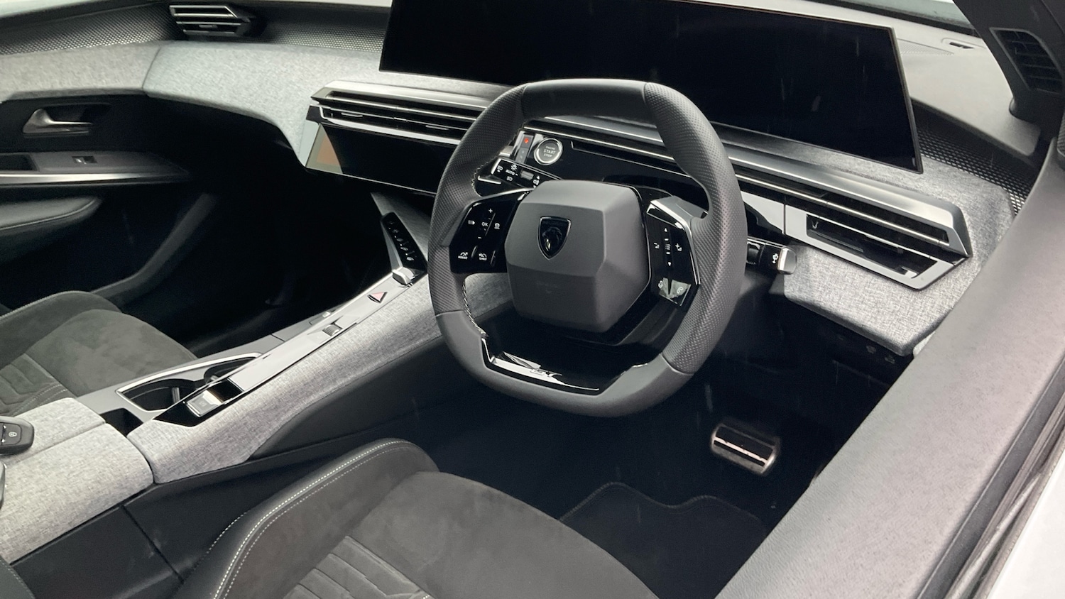 Used Peugeot 3008 2024 for sale - 77296415: Photo 11